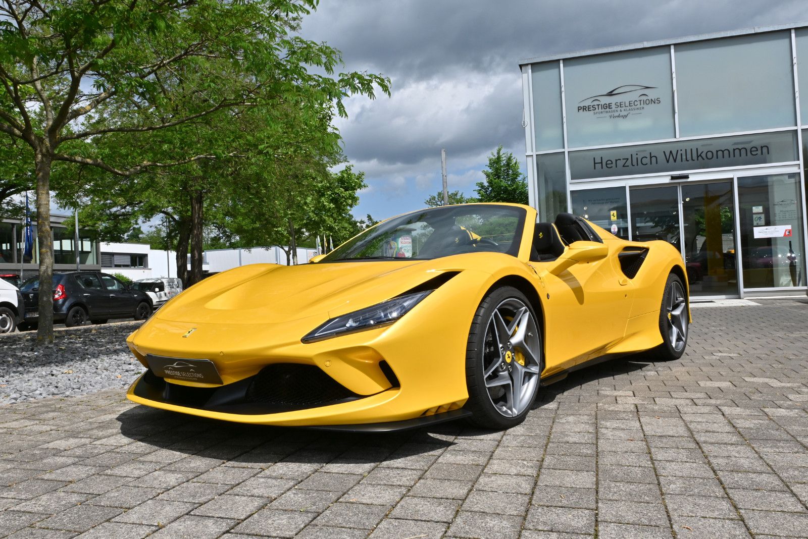 FERRARI